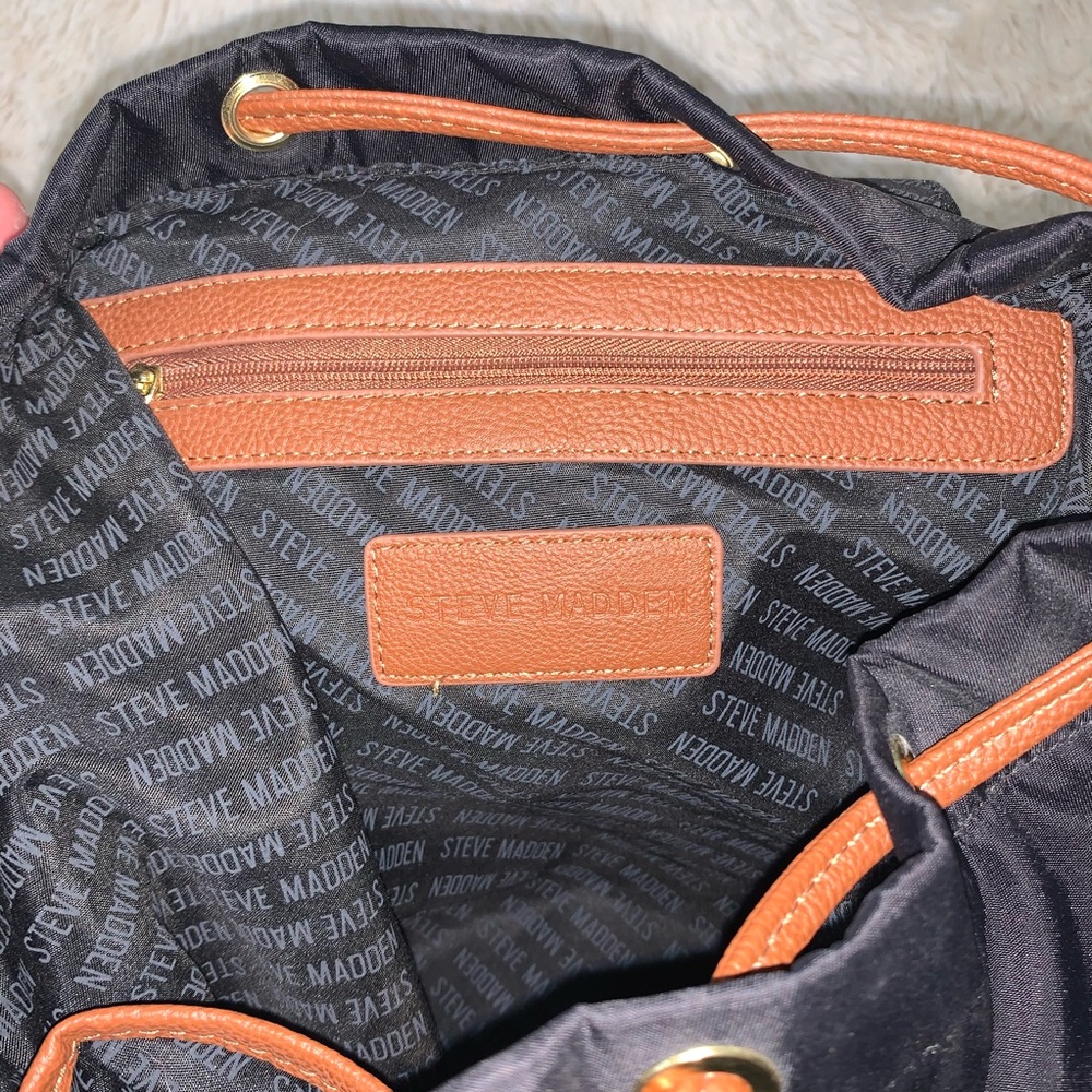 Steve Madden Backpack - Picture 5 of 6